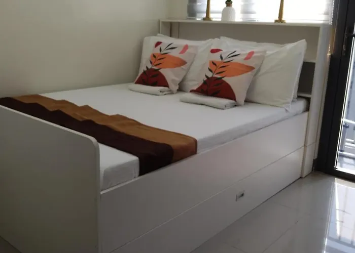 Apartment 2br Parking Near Naia Manila